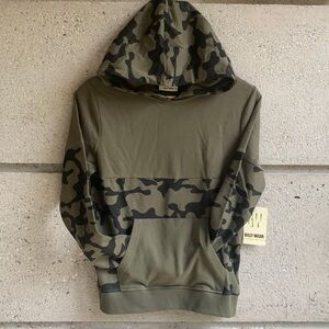 🆕 Kids M Camo Youth Hoody Size M(12)